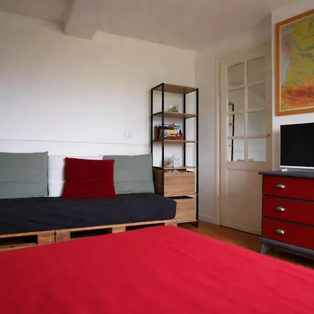 Avec Vue Sur Remparts * Bayonne